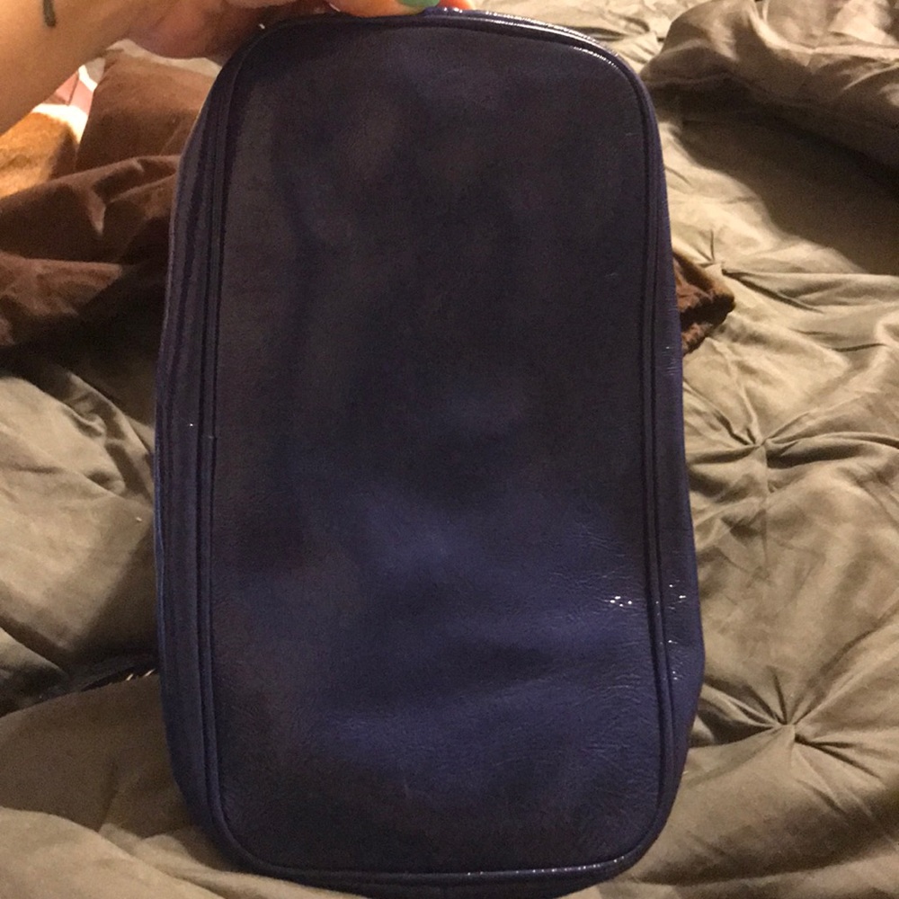 HOBO Handbag - Picture 6 of 8